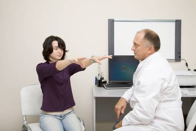 Chẩn đoán u xương lồng ngực bởi bác sĩ thần kinh